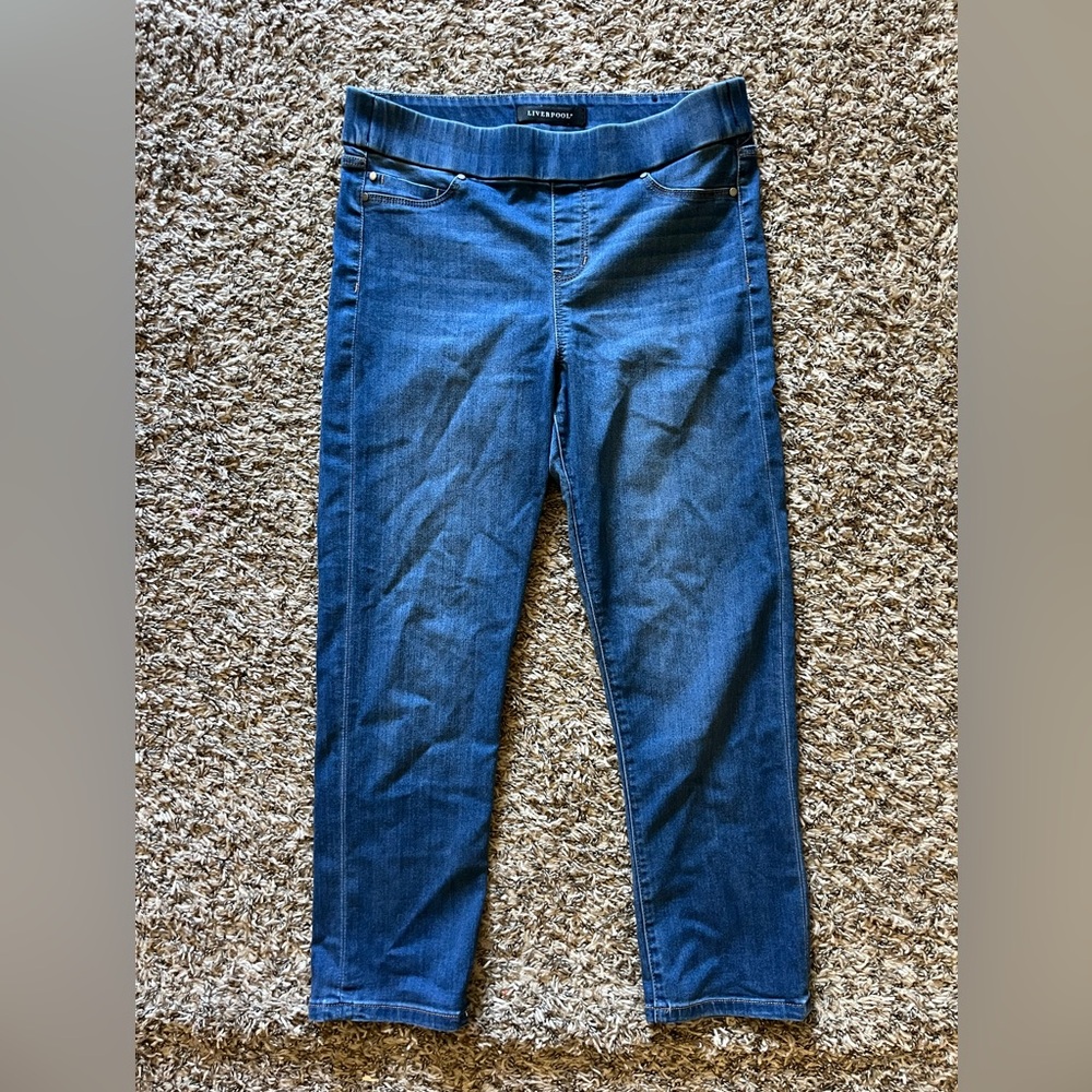 Liverpool ankle jeans. Size 10.